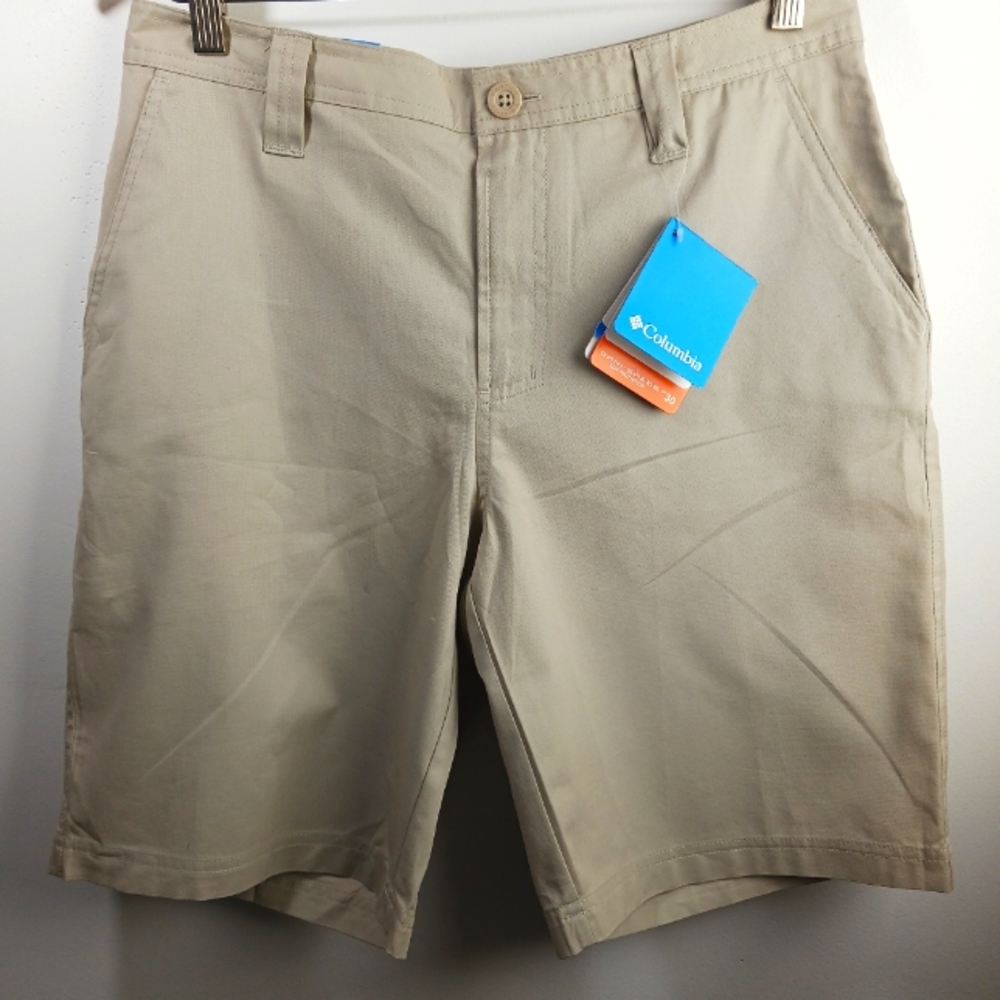 Columbia Sportswear Saddie Mountain Shorts Mens Size 32 Khaki Regular